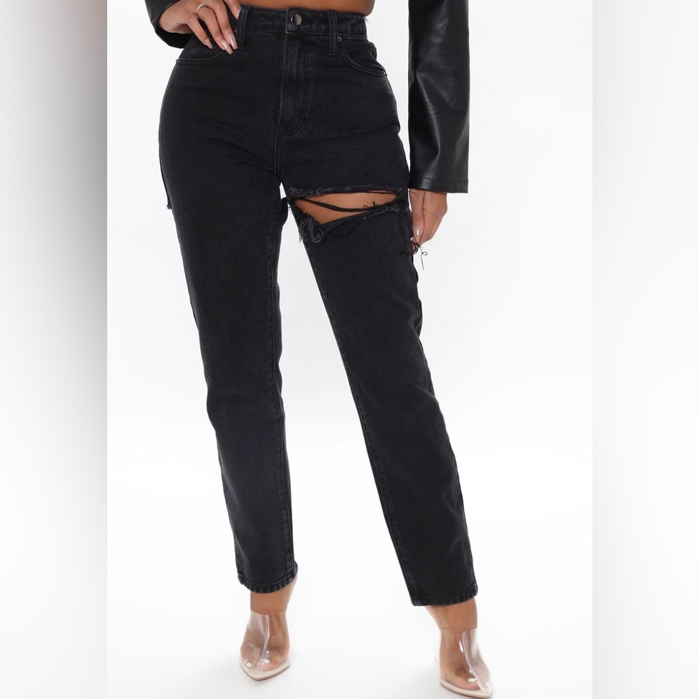 Fashion Nova Black Ripped Mom Jeans